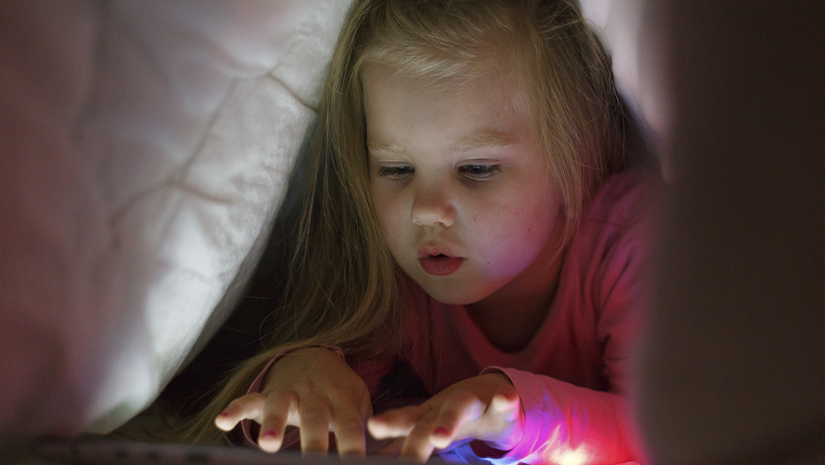 Las pantallas interfieren en la salud de los niños