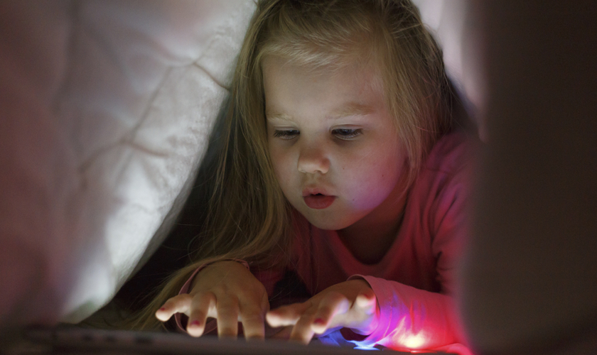 Las pantallas interfieren en la salud de los niños